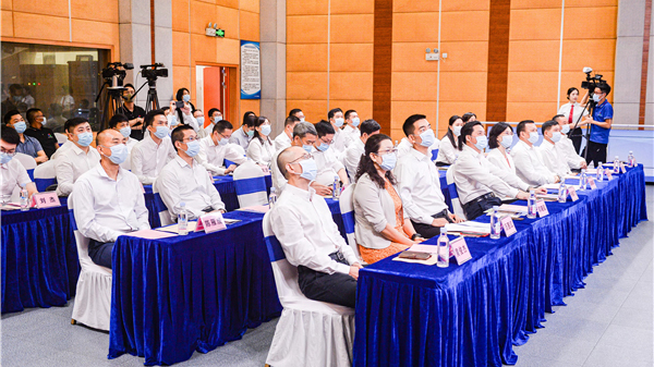 廣東江門-香港跨境服務專區啟用VS標桿大廳揭牌