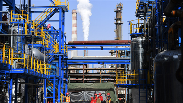 【商報快評】「兩桶油」打破A股平衡