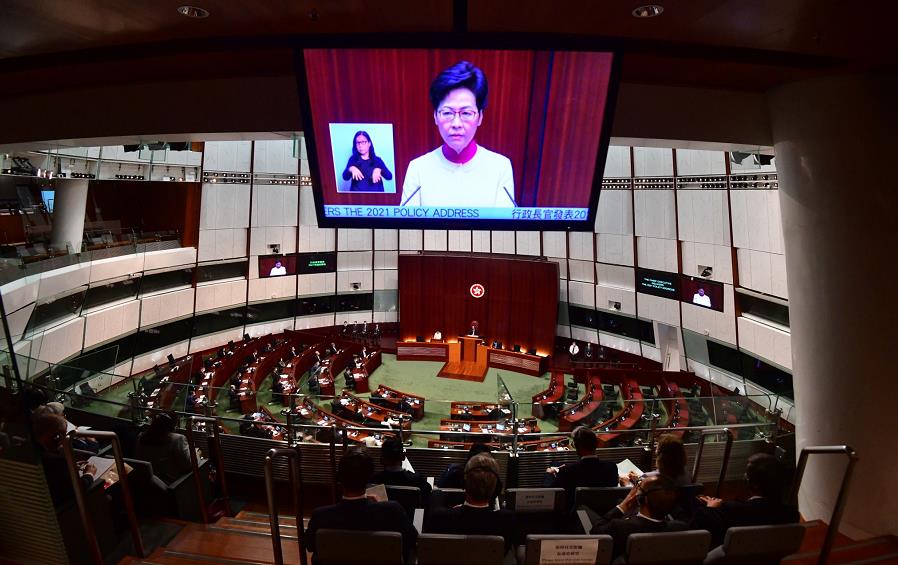 【施政報告】政府疏理出40項立法建議 可令立法會更好擔當反映民意角色