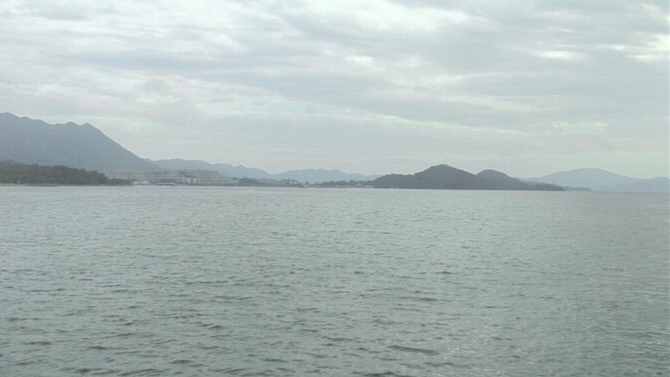 強烈季候風信號生效 明日及周末料有狂風驟雨