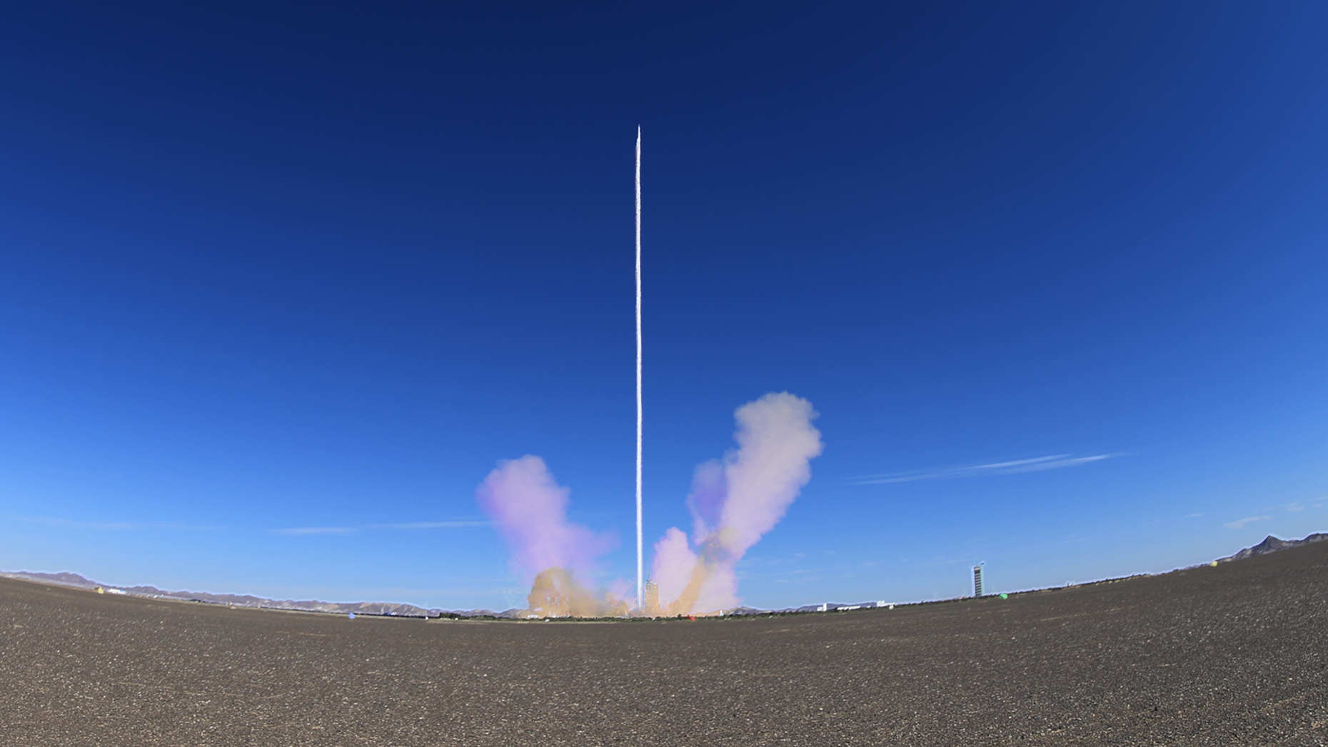 神舟十三號近期擇機發射 船箭組合體轉運至發射區