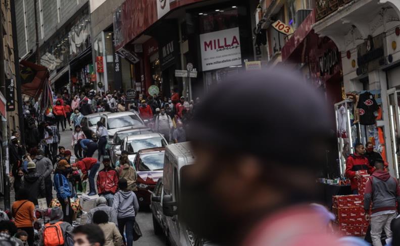 巴西成為第二個新冠肺炎死亡人數超60萬國家