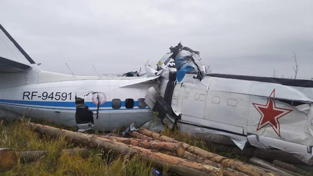俄羅斯一架輕型飛機墜毀 致19人遇難