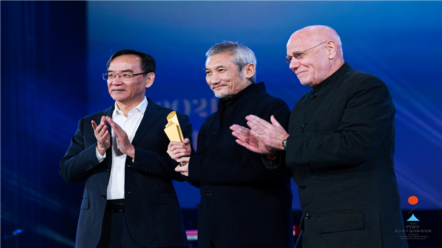 徐克獲2021平遙國際電影展「臥虎藏龍東西方交流貢獻」榮譽