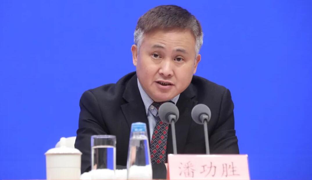 潘功勝：為上海引才聚才提供優質的金融環境