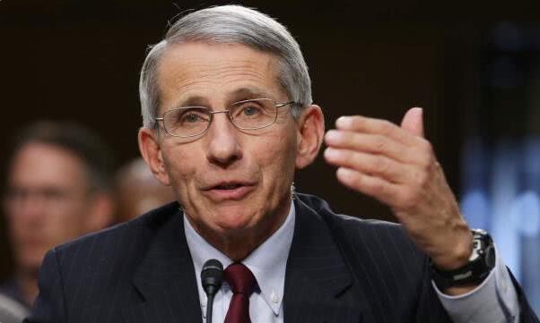 福奇警告美國新冠病毒或再次激增 需提高疫苗接種率