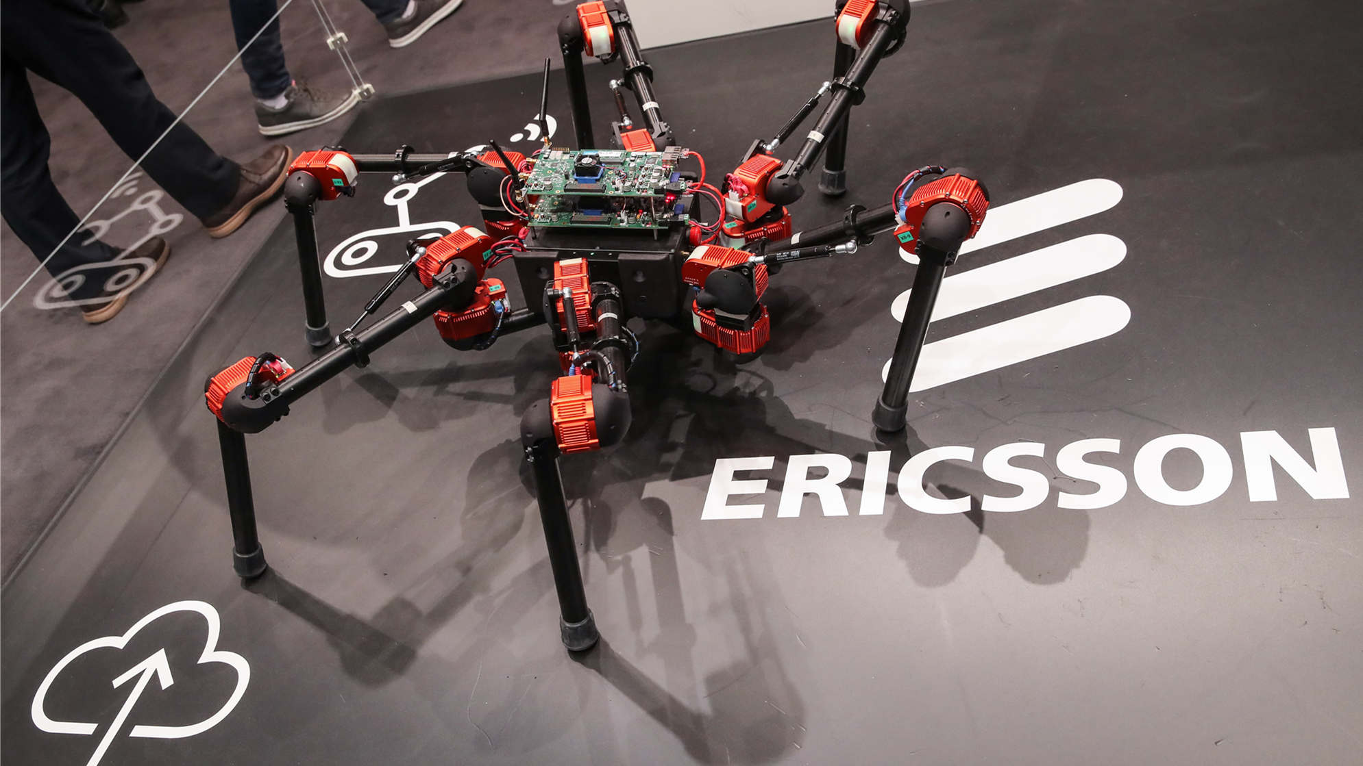 瑞典制裁華為 愛立信代價慘痛：Q3在華銷售額腰斬