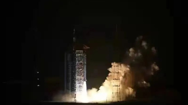 哈工大電致變色技術完成中國首次空間驗證