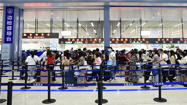 港珠澳大橋珠海口岸出入境客超2100萬人次