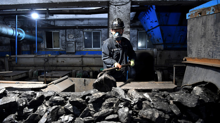 監管「組合拳」立竿見影   煤炭期貨連跌一周