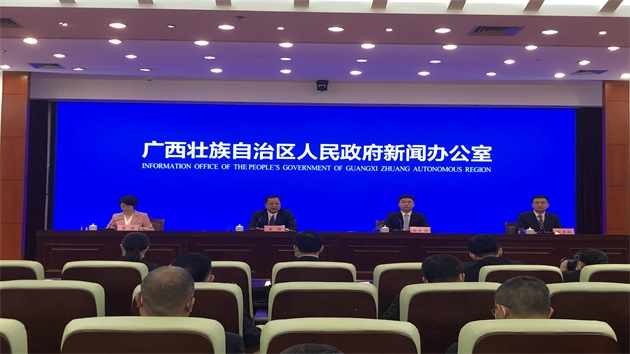 桂玉林加快建設「四強兩區一美」兩灣先行試驗區