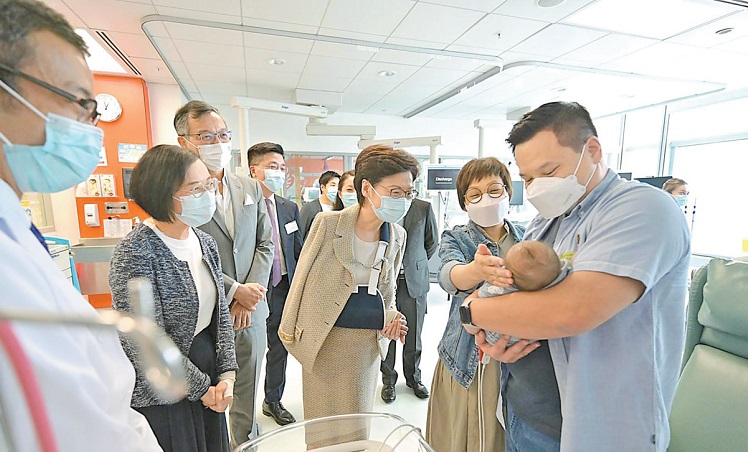 近兩年挑戰令當局反思青年工作 林鄭：北都會為年輕一代而建