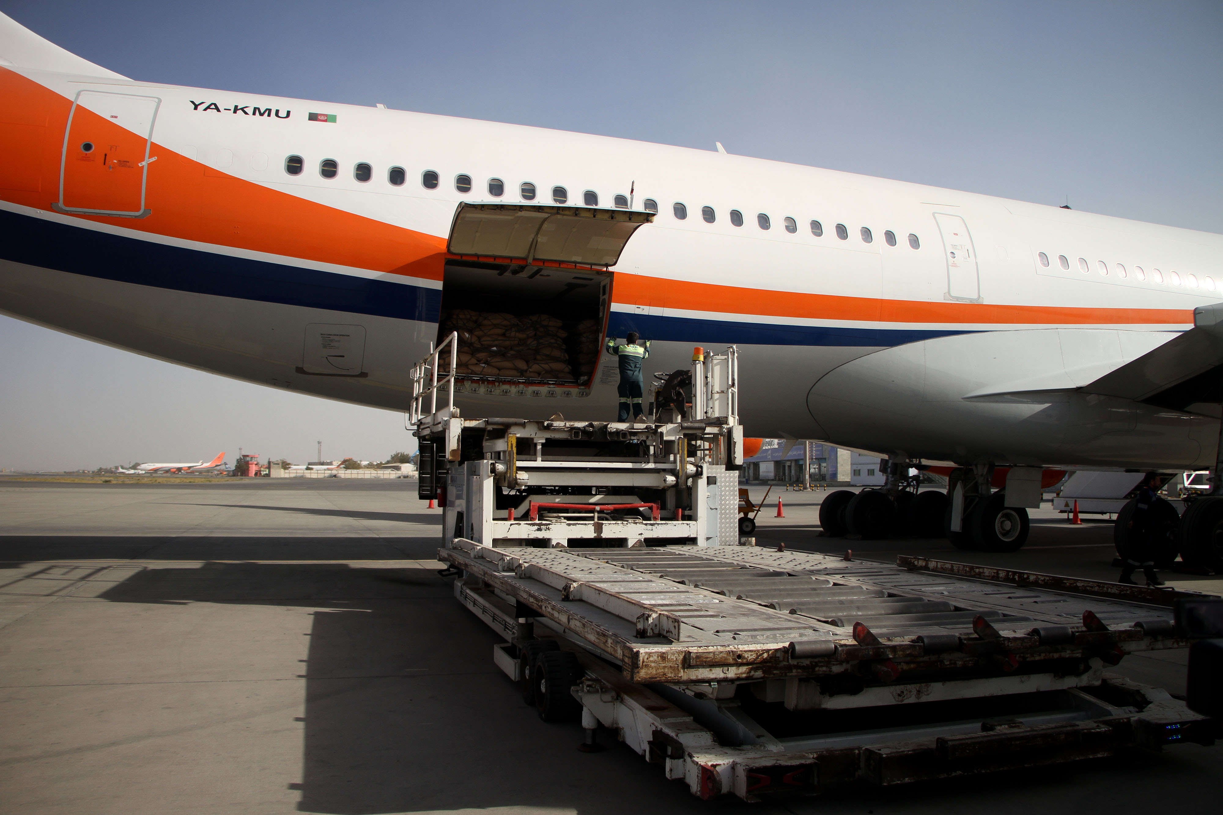 中國恢復從阿富汗進口松子