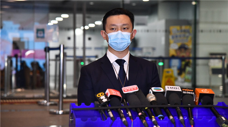 涉使用「安心回家」假冒「安心出行」 5人被拘