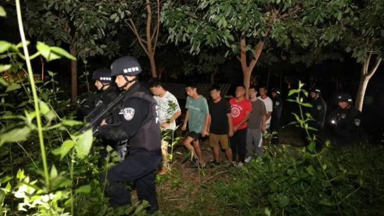 1200多人落網！內地偵破一起重特大組織偷渡案