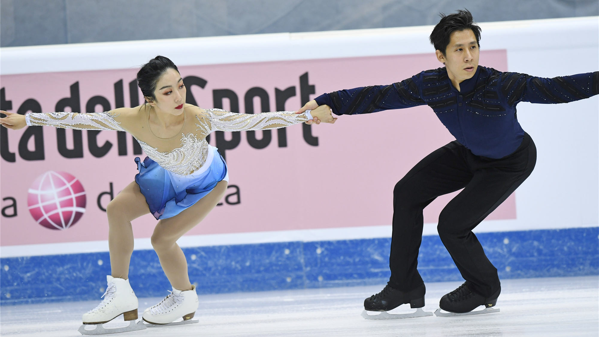 中國隊包攬意大利站雙人滑冠亞軍 為北京冬奧奪金再添砝碼