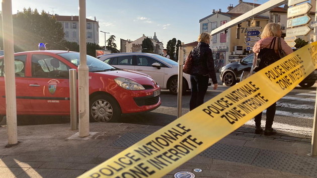 法國康城發生襲警事件 襲擊者被捕  