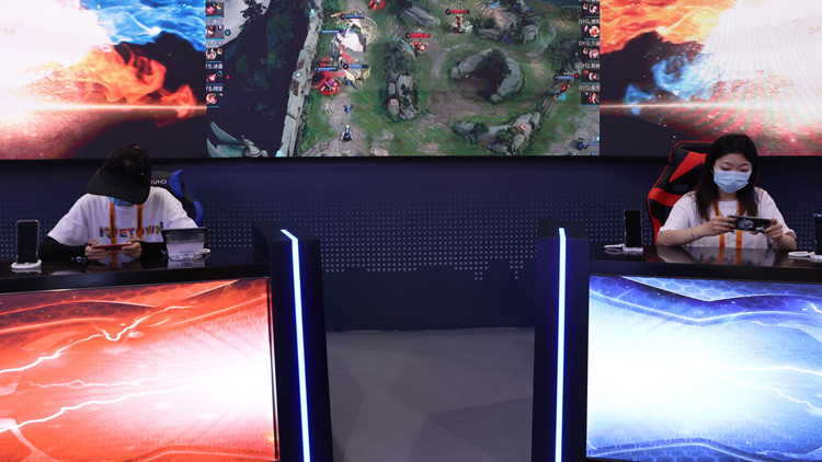 電競從業人員=高薪？來看看這行生存現狀如何