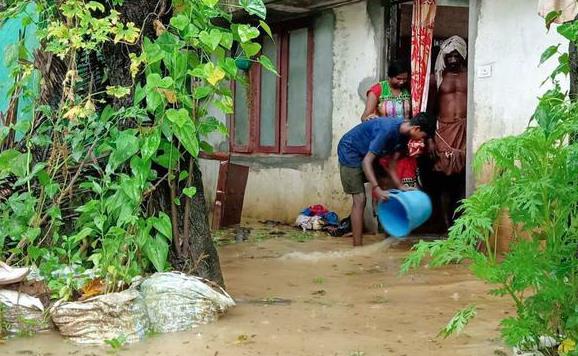 印度南部及斯里蘭卡暴雨成災 已致最少41人死亡