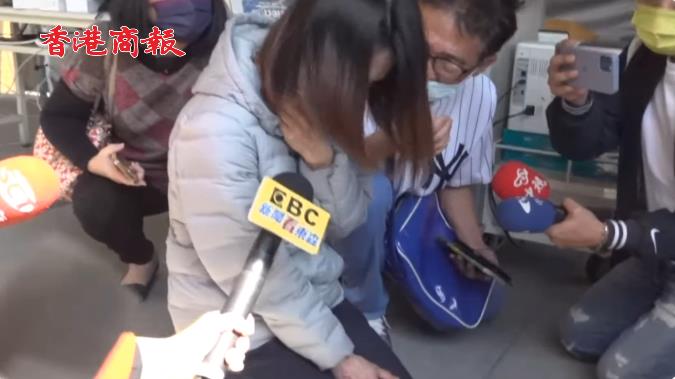 有片 | 台富二代因車被剮蹭把對方打進ICU 母親下跪道歉竟稱：年輕人就這樣