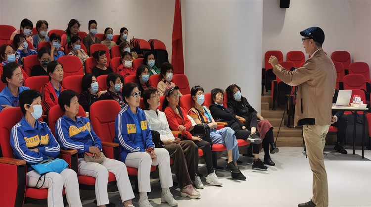 【中共百年 深圳故事】祝安順與深圳長者探討「四大名著與家國情懷」