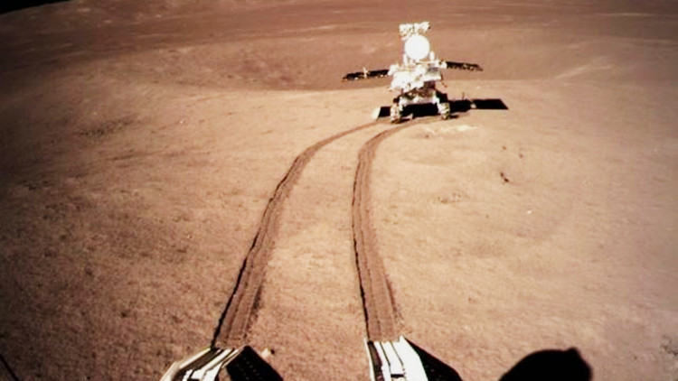 我國科學家在月球背面發現隕石撞擊殘留物