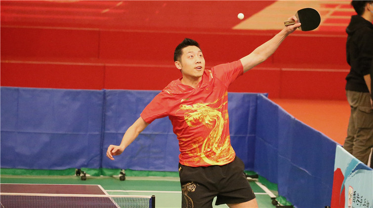 圖集 | 羽毛球「黃鴨組合」精彩亮相 馬龍許昕乒乓球壓軸登場