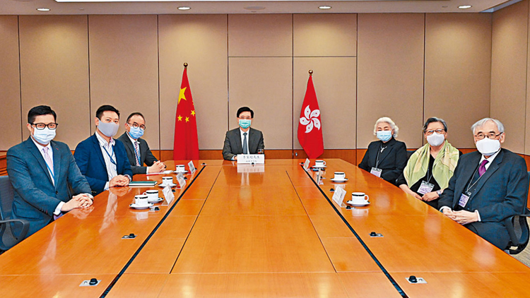 資審會刊憲 岑國欣接替黃成榮任教育界當然選委