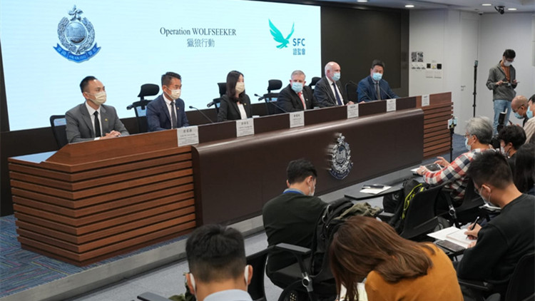 港星合破跨境造市集團  兩地拘10疑犯傳包括名廚黃永幟