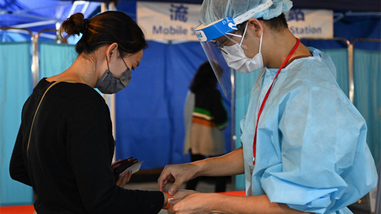 「安心出行」下周二推新版 「港康碼」申請程序再簡化