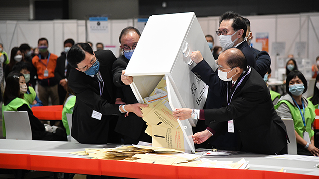 立會選舉順利踴躍有序 特首感謝130多萬名市民投票