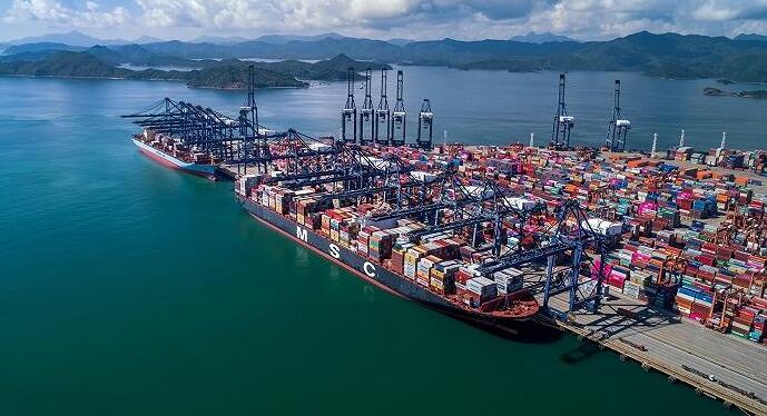 國常會：確定跨周期調節措施 推動外貿穩定發展