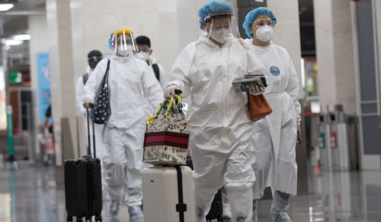 台灣27日輸入16例新冠個案 空手道代表隊增1人確診