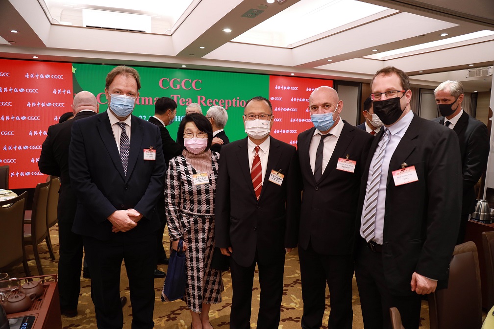 同慶聖誕 各國領事相聚中總  