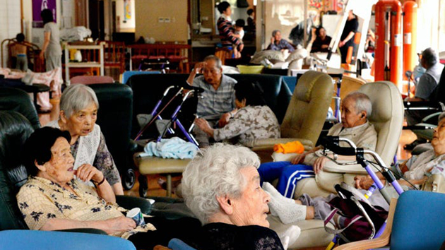 日本人健康壽命創紀錄：女性超75歲 男性近73歲