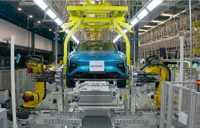 不再是PPT 恒大汽車終於造出來了！