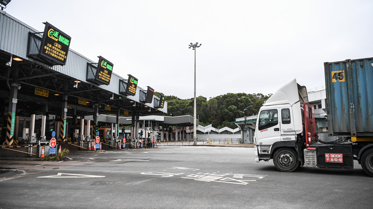 粵港跨境貨車司機核酸檢測頻次調整 自17日零時起正式實施