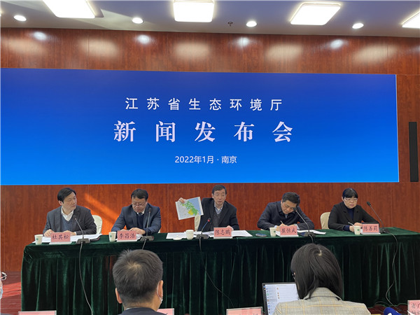 江蘇PM2.5年均濃度「八連降」 首達國家二級標準