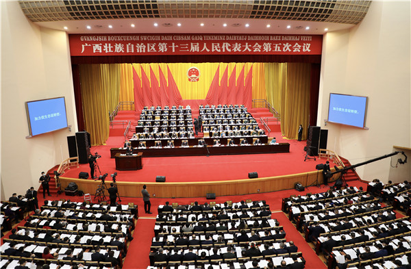 【廣西兩會】羅偉雄：全面綠色轉型打造千億工業強縣（市）