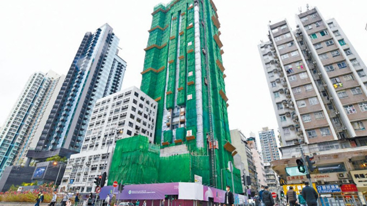 恒地映築超額逾13倍 恒基發展料全年少賺73%