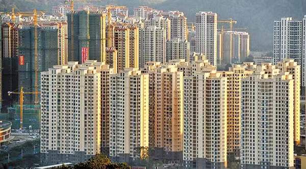 多間內房近來有出售資產行動 惠譽上調富力評級至「CC」