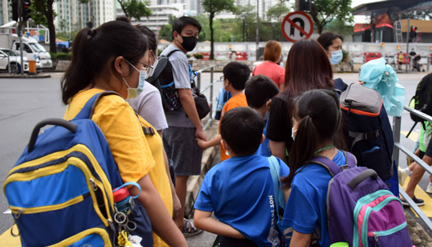 理大：新冠疫情停課下學童散光比率上升五成