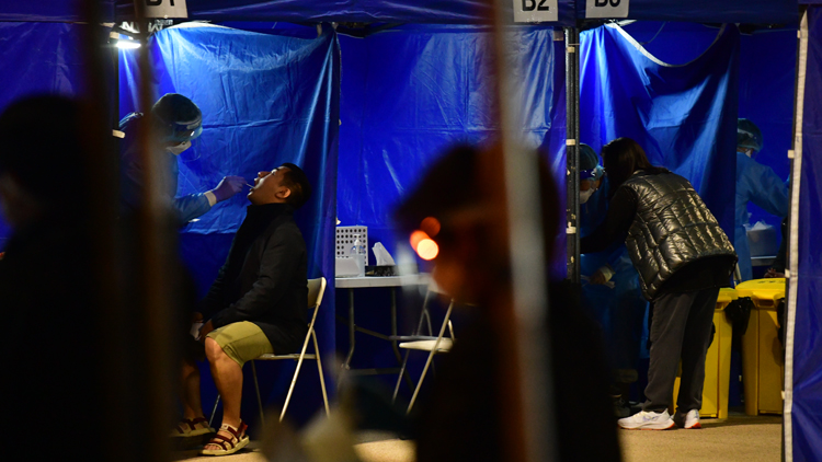 圖集 | 政府指明沙田新翠邨新月樓及新偉樓須圍封強檢