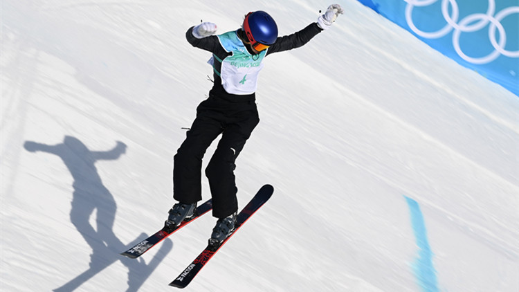 谷愛凌首秀奪金！體育總局發賀信：未來可期