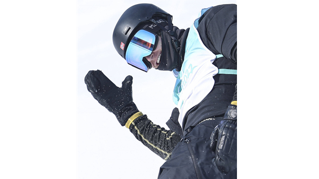 自由式滑雪男子大跳台決賽00後挪威選手比爾克·魯德奪金