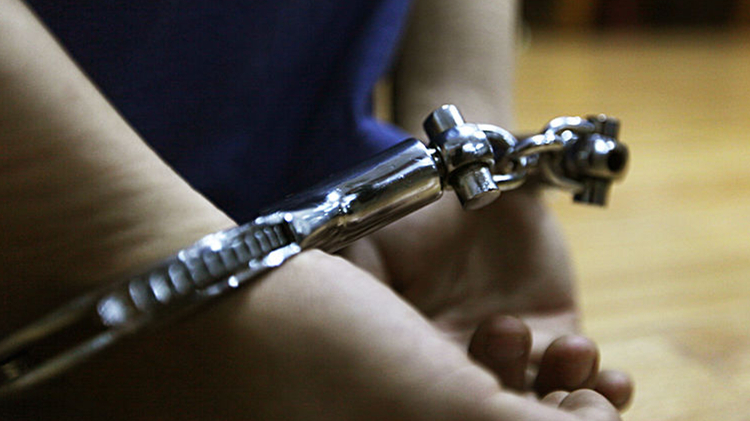 檢察機關依法分別對蔡鄂生、孟祥決定逮捕