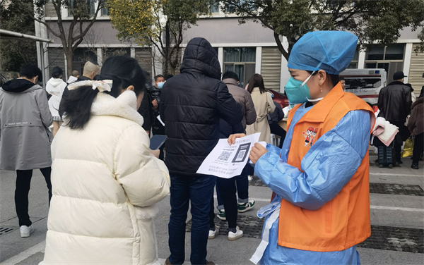 蘇州相城返鄉大學生投身防疫一線