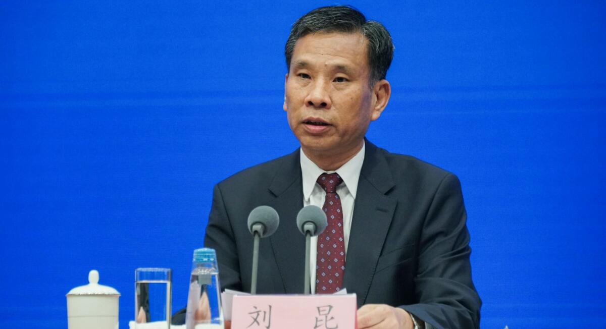 財長人民日報撰文：適當確定赤字率 合理安排地方政府專項債券