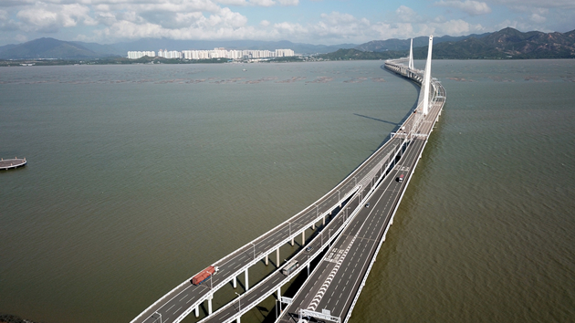 伶仃洋大橋先導索過江