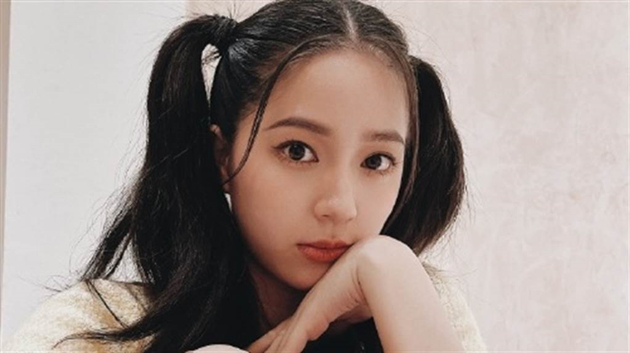 歐陽娜娜妹妹Youtube分享問答視頻 綠媒發酸：「濃濃中國腔」